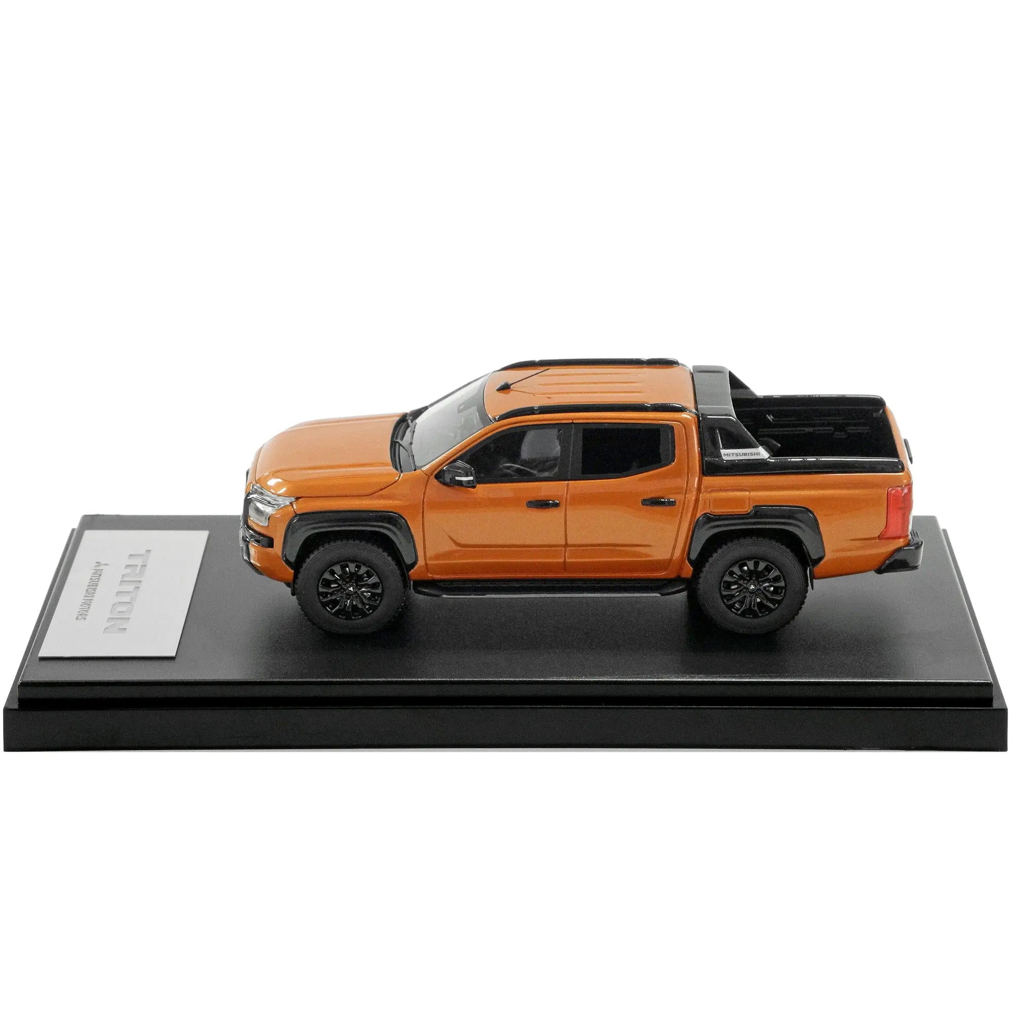 トライトン 1/43モデルカー MITSUBISHI MOTORS COLLECTION
